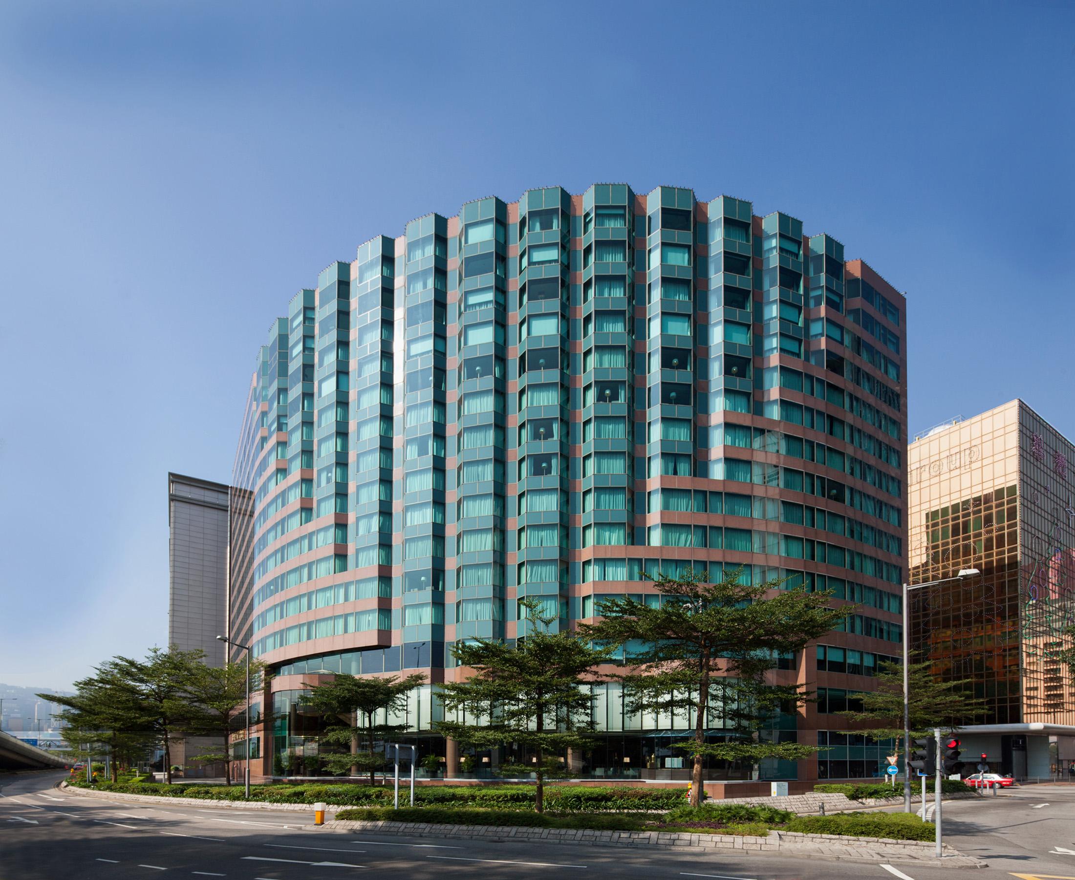 โรงแรม โรงแรมนิว เวิลด์ มิลลิเนียม 5*