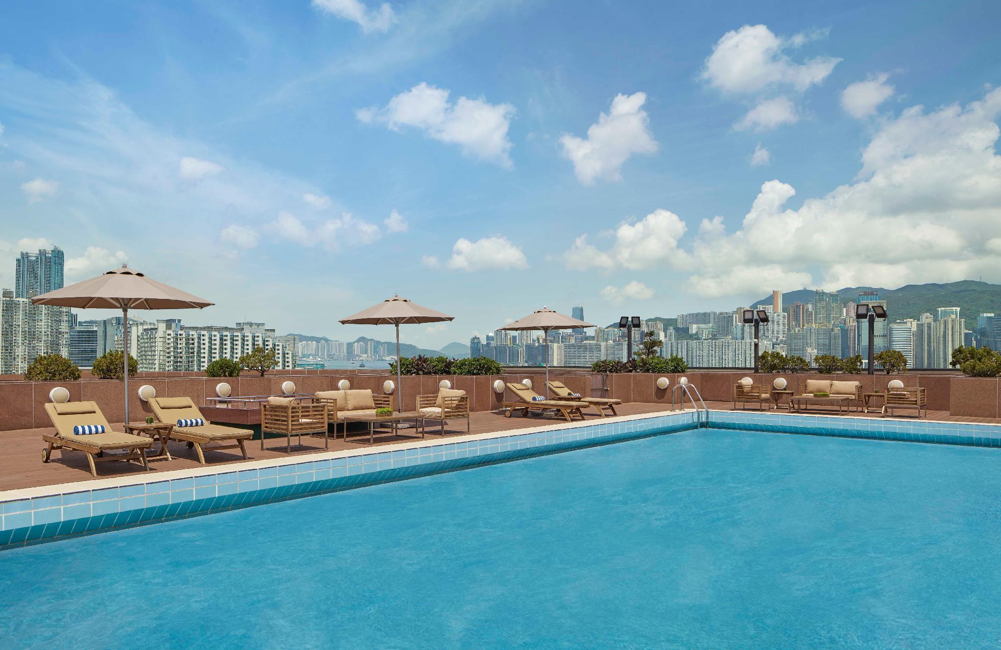 Hotel New World Millennium 5*