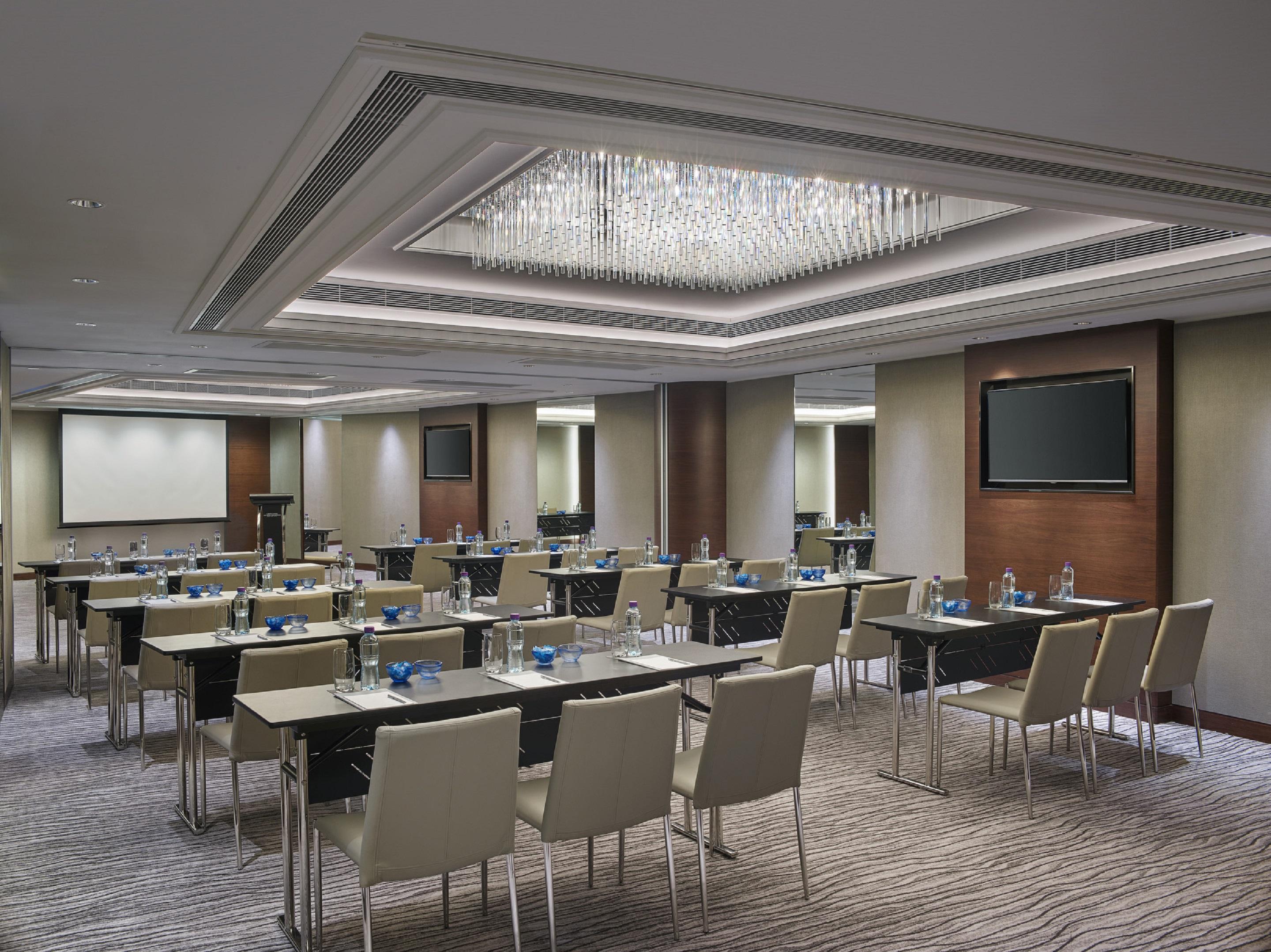 Hotel New World Millennium Hong Kong